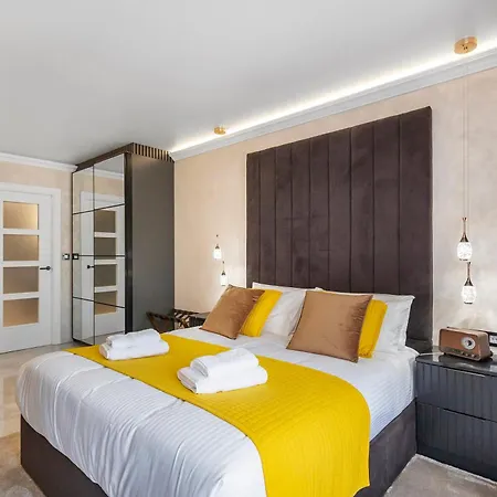 Aparthotel A&r Luxury Torrevieja
