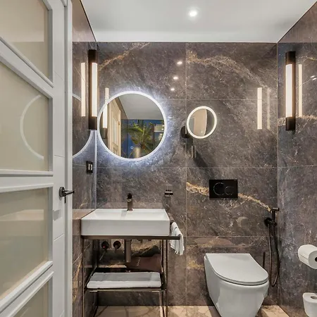 Aparthotel A&r Luxury